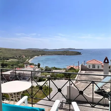 Καλοκαιρινό Σπίτι Στο Σίγρι Apartment Sigrion Exterior photo